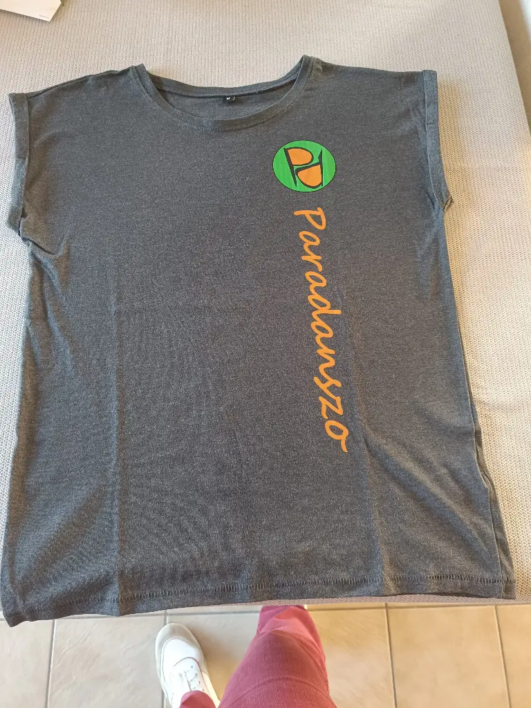 Losse T-shirt - Paradanszo - Dames - Zwart