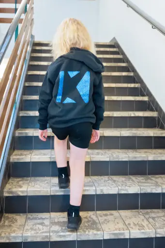 Kids - Hoodie - K!dans - Zwart met glitter blauwe print